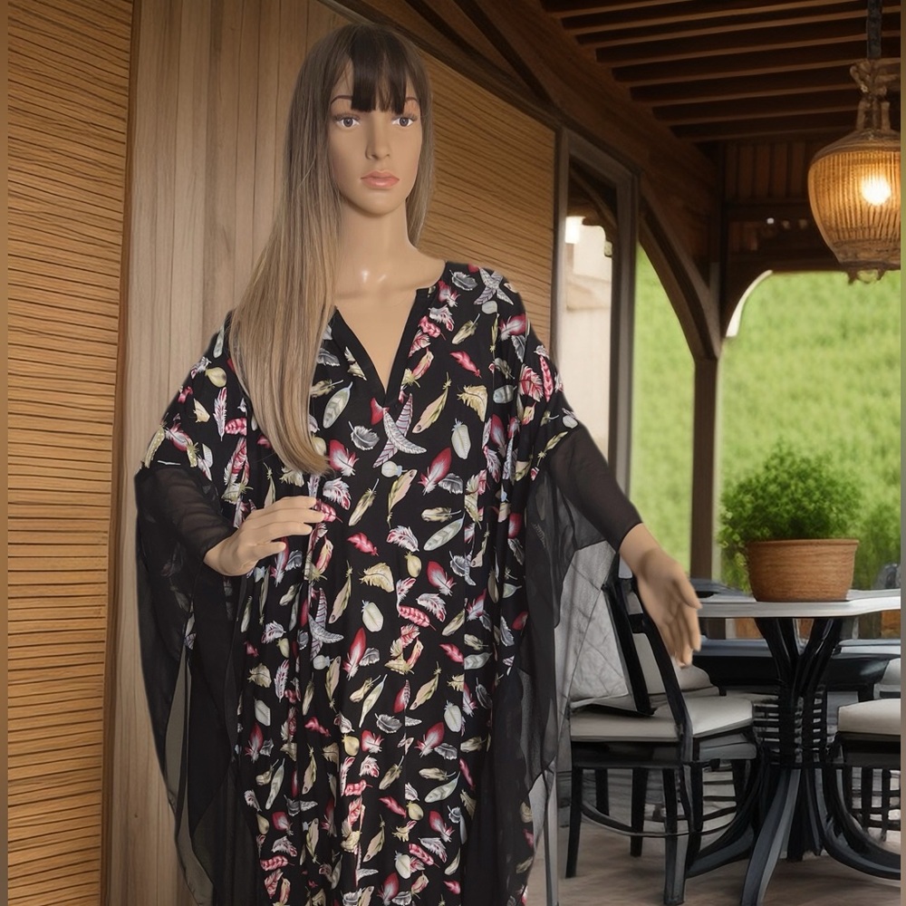 SHEIN Black & Colored MooMoo With Sheer Sleeve Detail